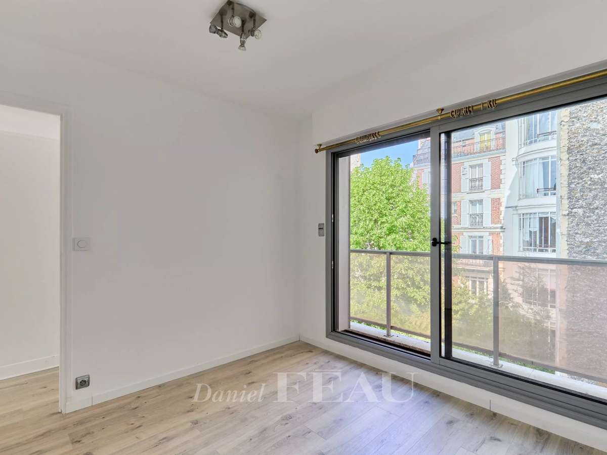 Apartment Paris 16e