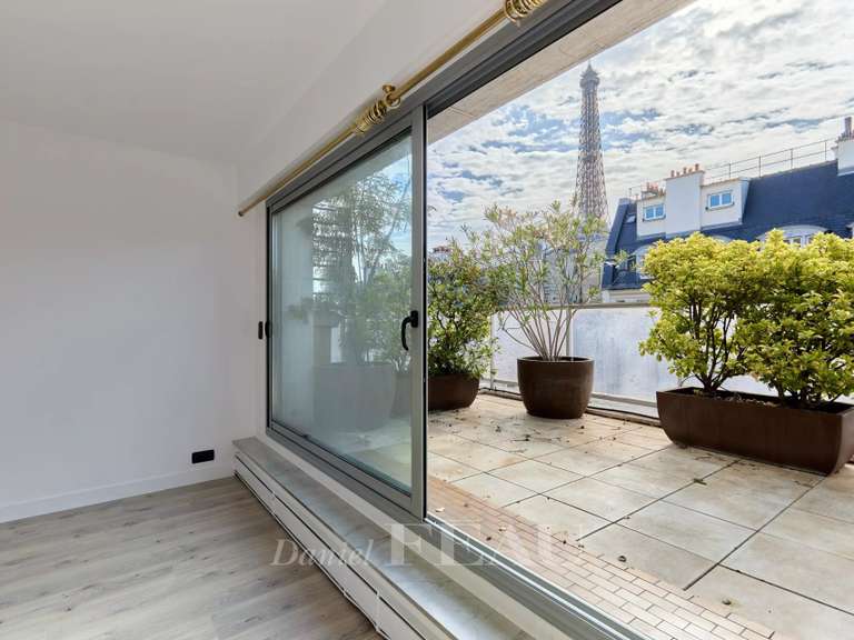 Apartment Paris 16e - 4 bedrooms - 138m²