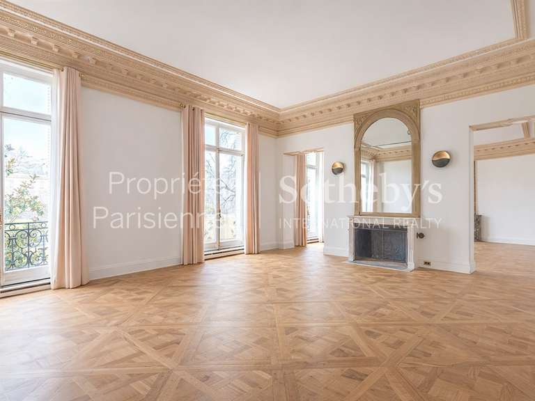 Appartement Paris 16e - 4 chambres - 463m²