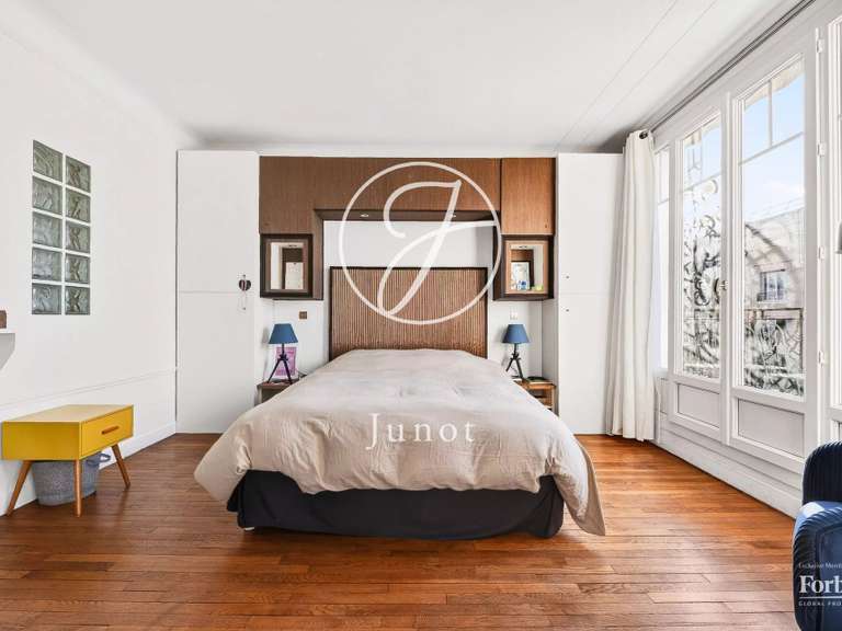 Appartement Paris 16e - 2 chambres - 102m²