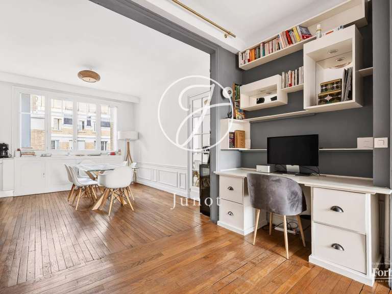 Appartement Paris 16e - 2 chambres - 102m²