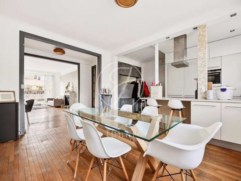 Appartement Paris 16e - 2 chambres - 102m²