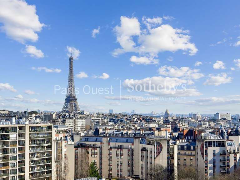 Appartement Paris 16e - 3 chambres - 135m²