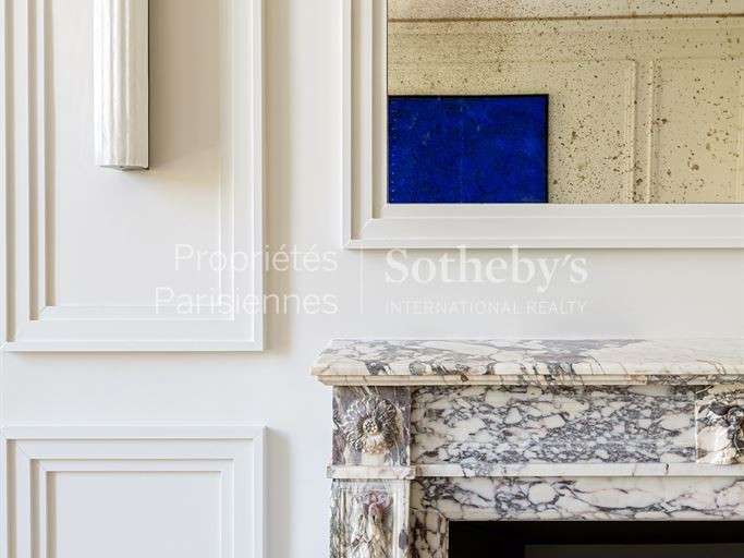 Appartement Paris 16e - 1 chambre - 216m²