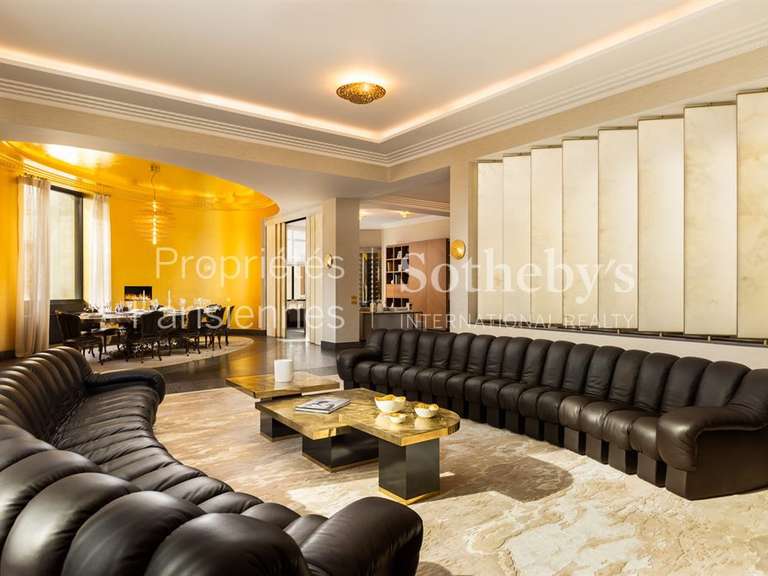 Appartement Paris 16e - 4 chambres - 392m²
