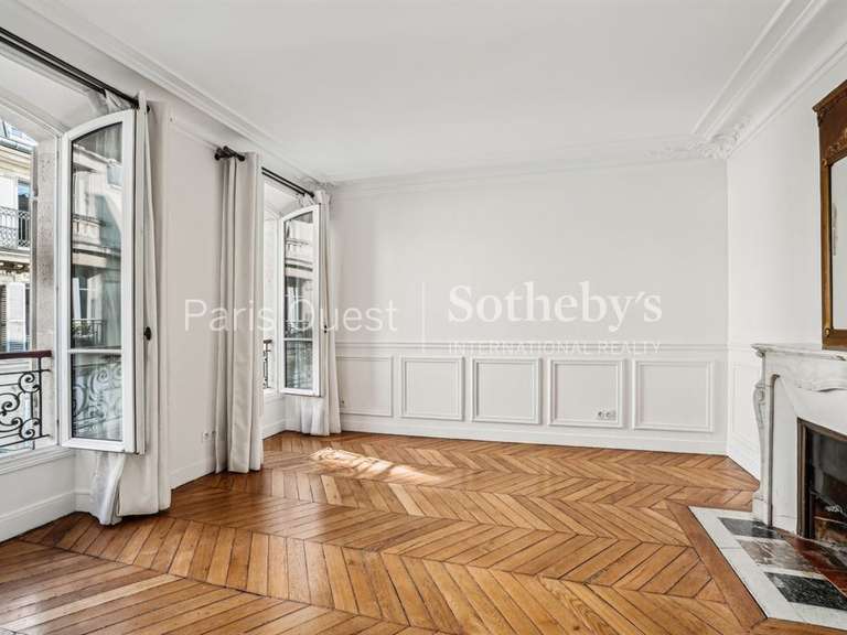 Appartement Paris 16e - 2 chambres - 78m²