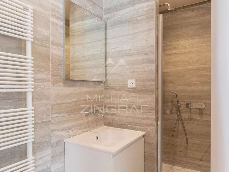 Appartement Paris 16e - 3 chambres - 126m²