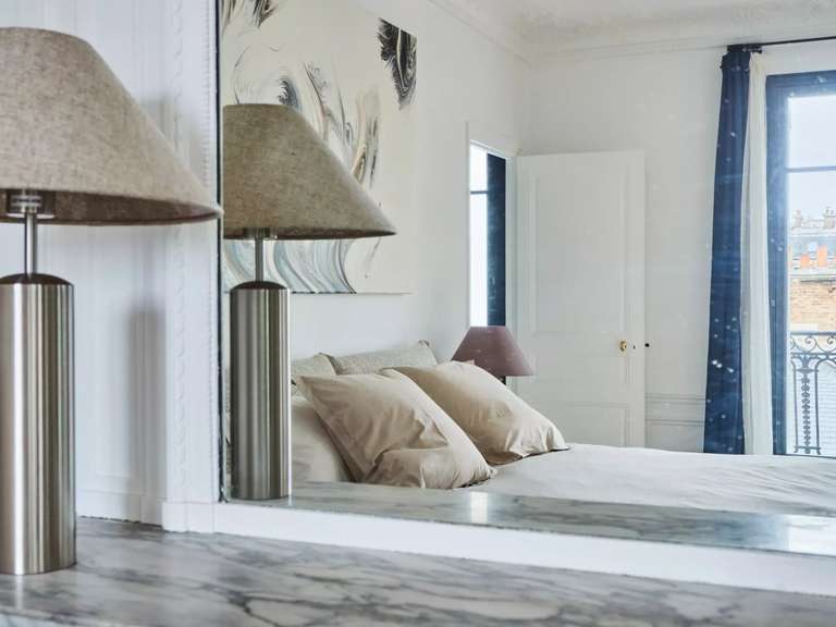 Appartement Paris 16e - 4 chambres - 185m²