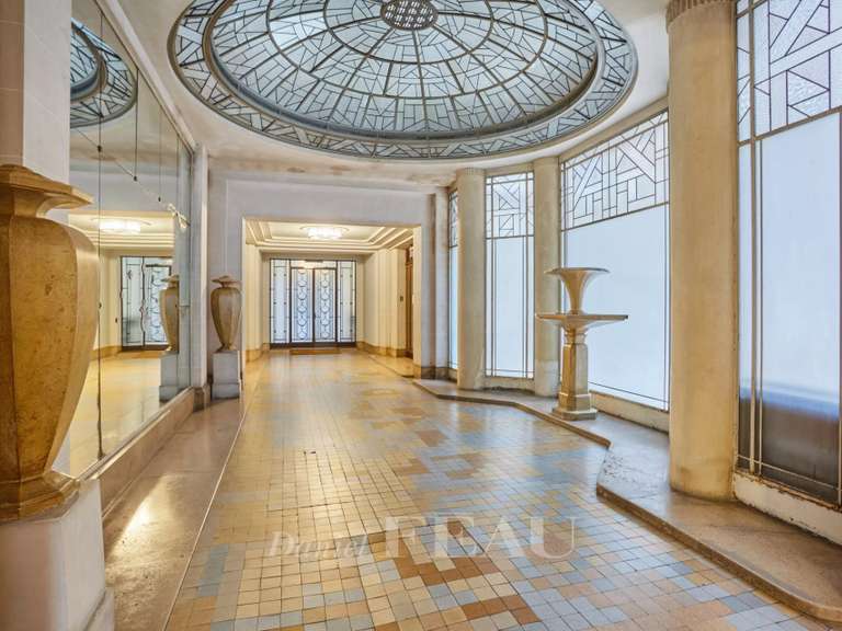 Appartement Paris 16e - 3 chambres - 146m²