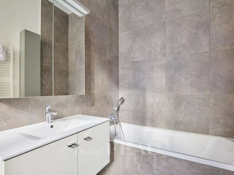 Apartment Paris 16e - 3 bedrooms - 135m²