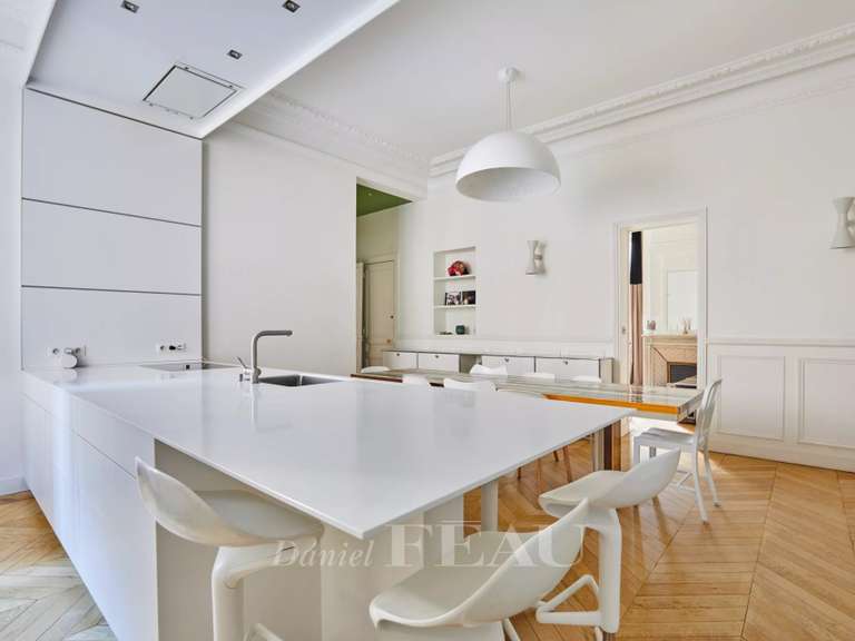 Apartment Paris 16e - 3 bedrooms - 135m²