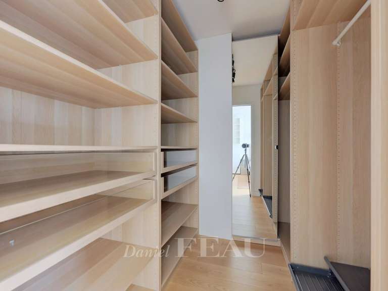 Apartment Paris 16e - 1 bedroom - 64m²