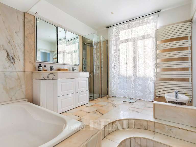 Apartment Paris 16e - 4 bedrooms - 286m²