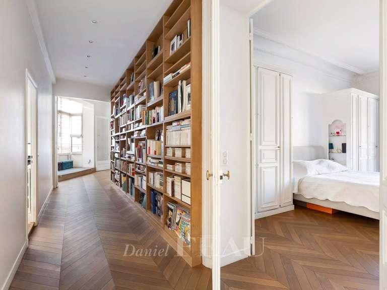 Apartment Paris 16e - 4 bedrooms - 286m²