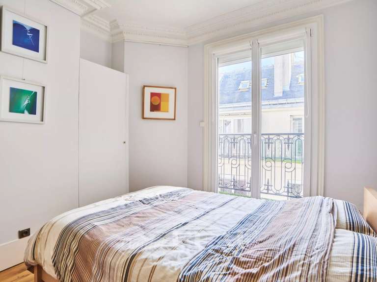 Appartement Paris 16e - 3 chambres - 140m²