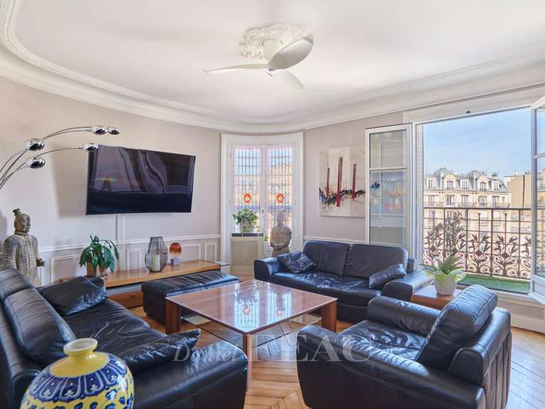 Appartement Paris 16e - 3 chambres - 140m²