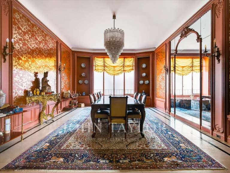 Appartement Paris 16e - 5 chambres - 393m²