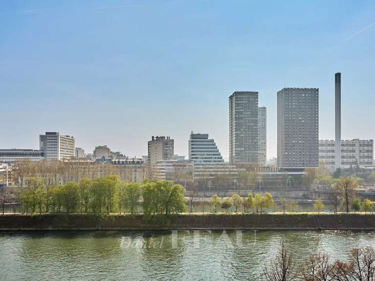 Appartement Paris 16e - 2 chambres - 74m²