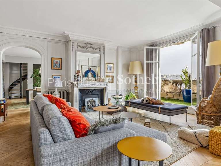 Appartement Paris 16e - 4 chambres - 207m²