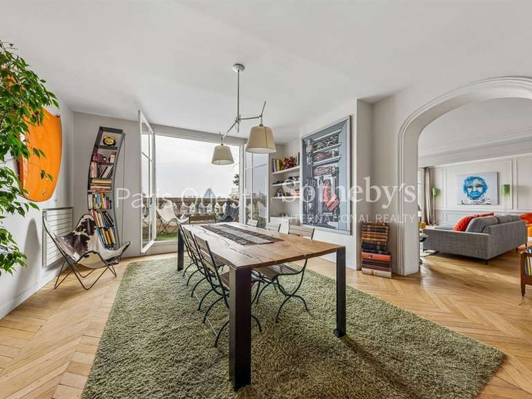 Appartement Paris 16e - 4 chambres - 207m²