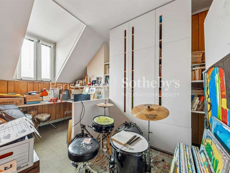 Appartement Paris 16e - 4 chambres - 207m²