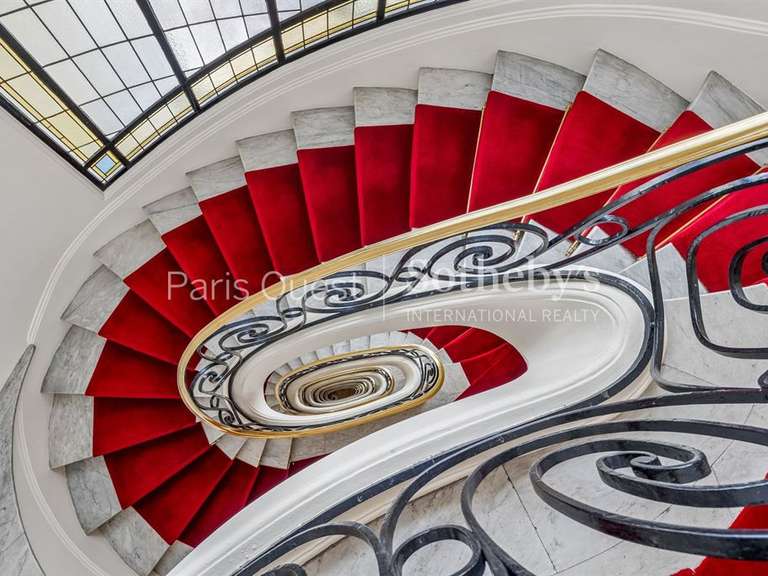 Appartement Paris 16e - 4 chambres - 207m²