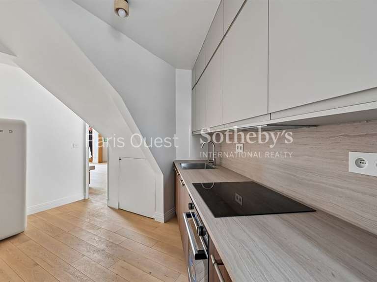 Appartement Paris 16e - 1 chambre - 87m²