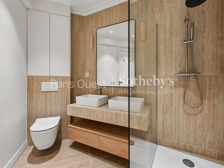 Appartement Paris 16e - 1 chambre - 87m²