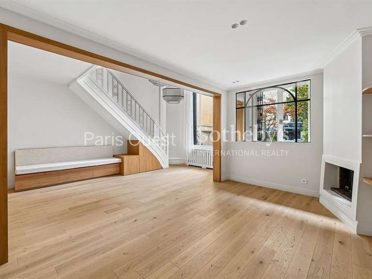 Appartement Paris 16e - 1 chambre - 87m²