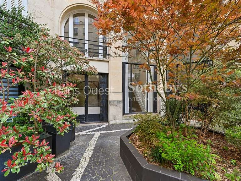 Appartement Paris 16e - 1 chambre - 87m²