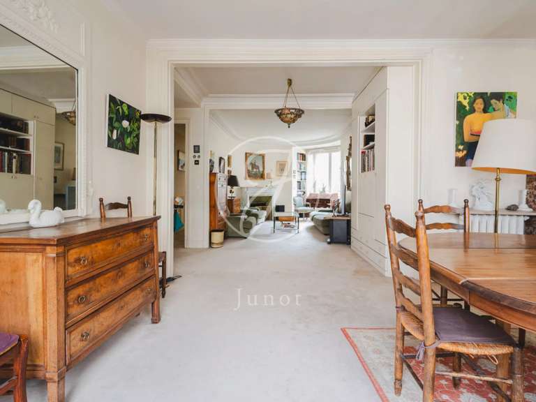 Appartement Paris 16e - 2 chambres - 98m²