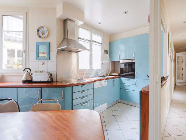 Appartement Paris 16e - 2 chambres - 98m²