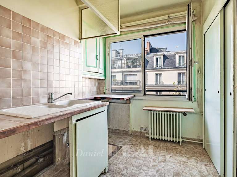 Appartement Paris 16e - 4 chambres - 100m²