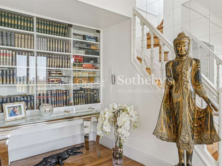 Apartment Paris 16e - 4 bedrooms - 200m²