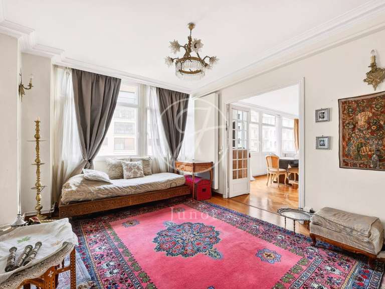 Appartement Paris 16e - 2 chambres - 95m²