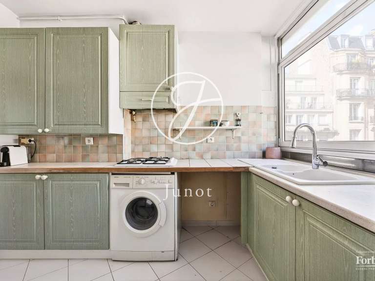 Appartement Paris 16e - 2 chambres - 95m²