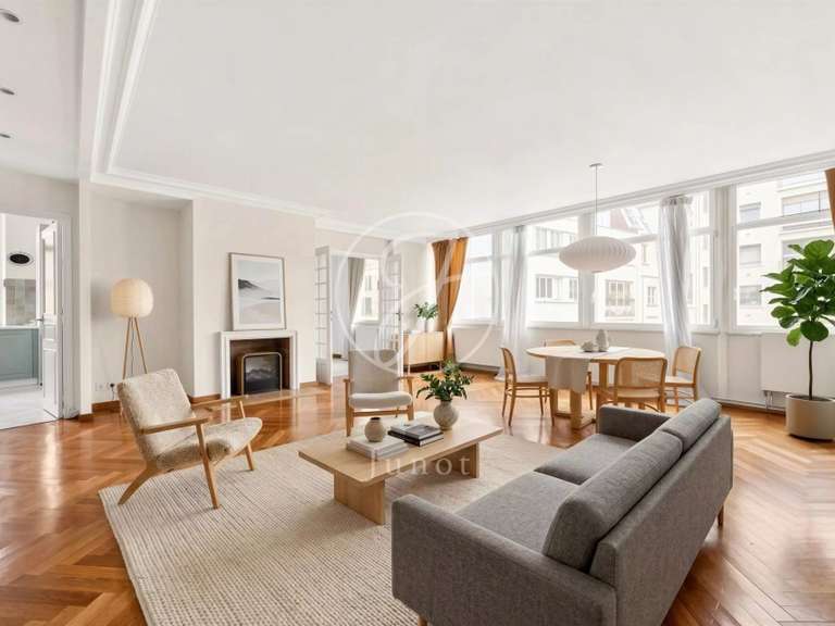 Appartement Paris 16e - 2 chambres - 95m²