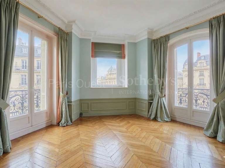 Appartement Paris 16e - 4 chambres - 285m²