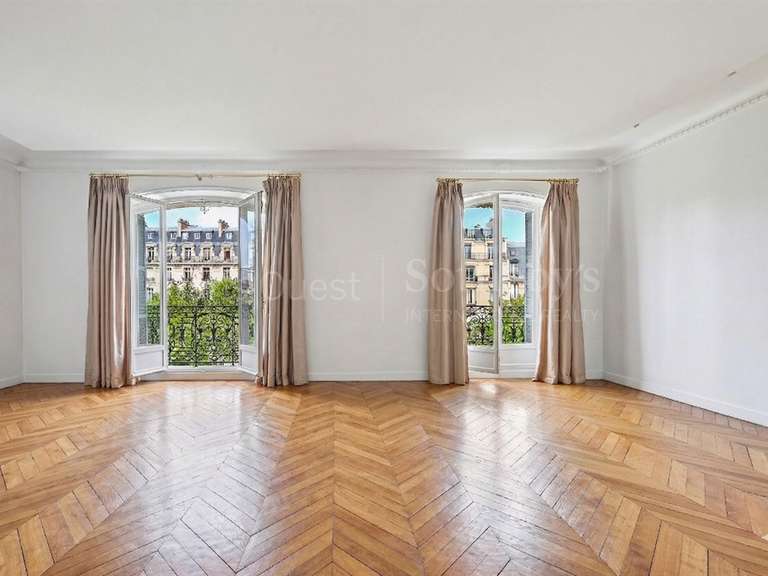 Appartement Paris 16e - 4 chambres - 285m²