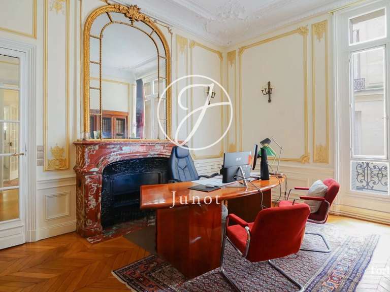 Appartement Paris 16e - 8 chambres - 453m²