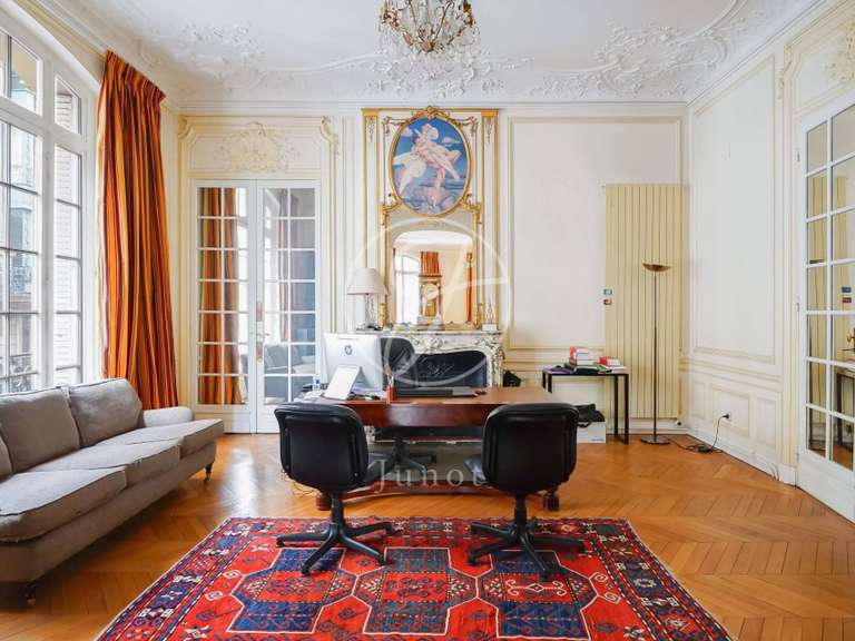 Appartement Paris 16e - 8 chambres - 453m²