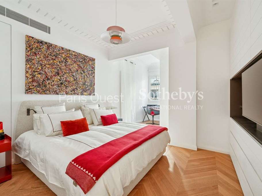 Apartment Paris 16e