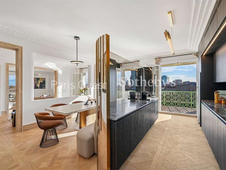 Appartement Paris 16e - 3 chambres - 190m²