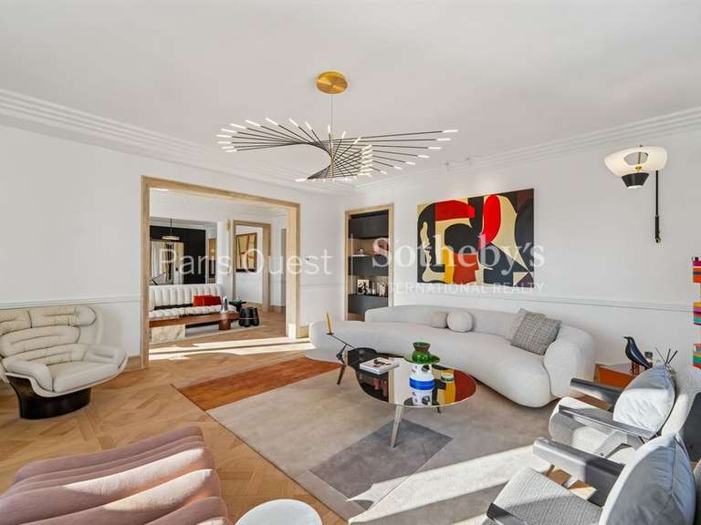 Appartement Paris 16e - 3 chambres - 190m²