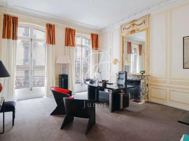 Appartement Paris 16e - 3 chambres - 453m²