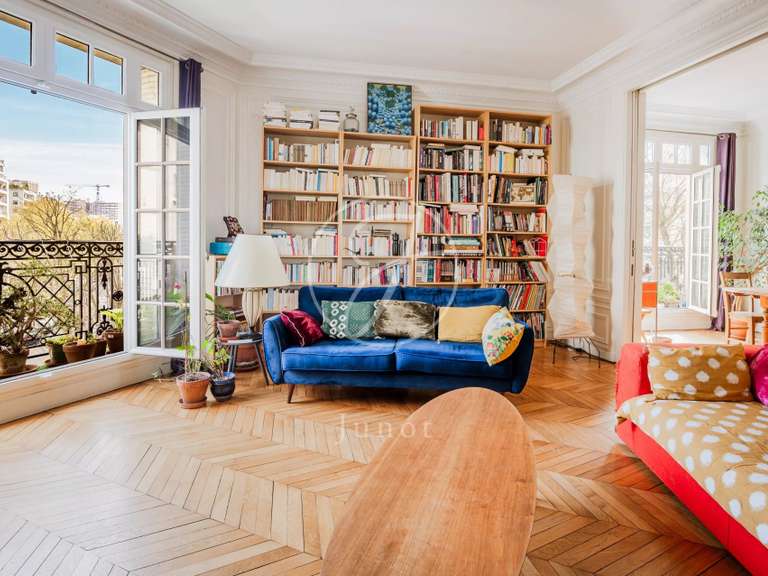 Appartement Paris 16e - 4 chambres - 156m²
