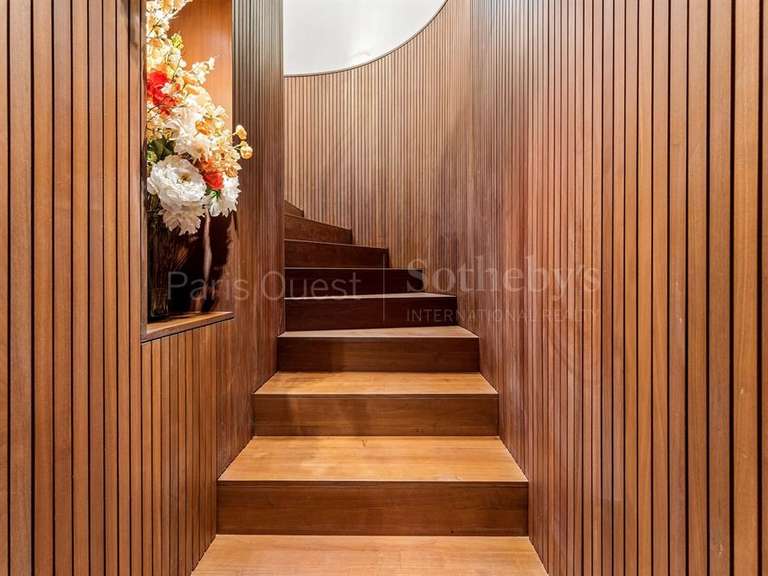 Appartement Paris 16e - 3 chambres - 250m²