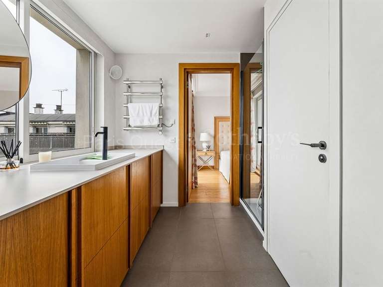 Appartement Paris 16e - 3 chambres - 250m²