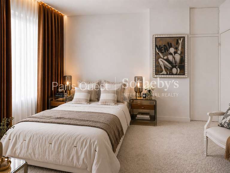 Appartement Paris 16e - 2 chambres - 119m²