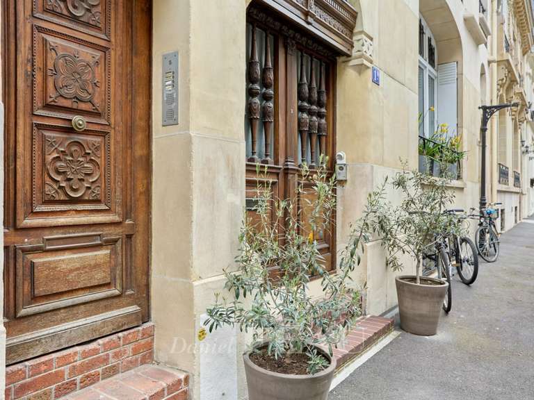 Appartement Paris 16e - 1 chambre - 66m²